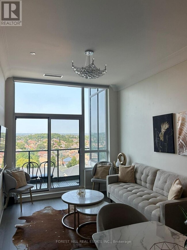 Photo - 396 Hwy 7 Unité Ph#1