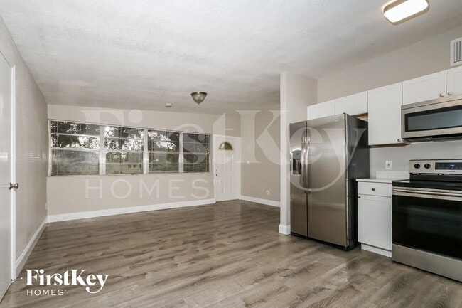 Photo - 11574 Oleander Dr