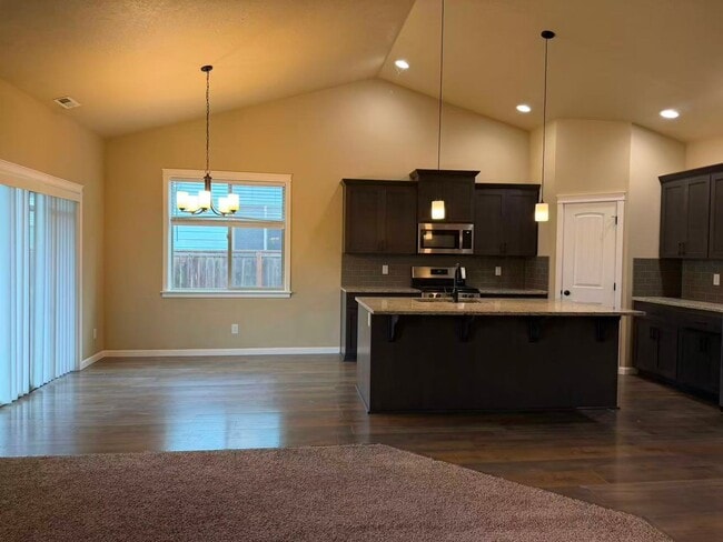 Photo - 3217 Gwen Ct SE