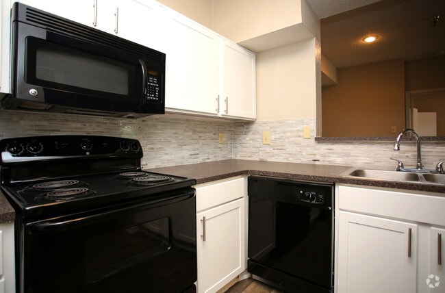 2HAB, 2BA - 1035 ft²