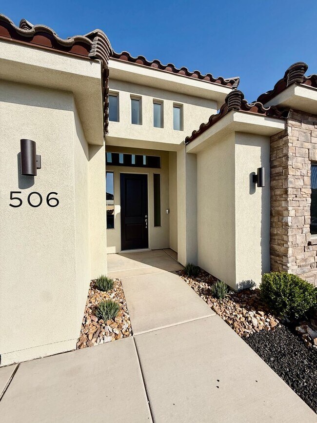 Photo - Beautiful Pet-Friendly 4-BR Home in Sunbrook Community