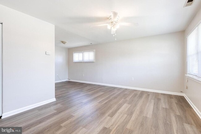 Photo - 142 Alview Terrace