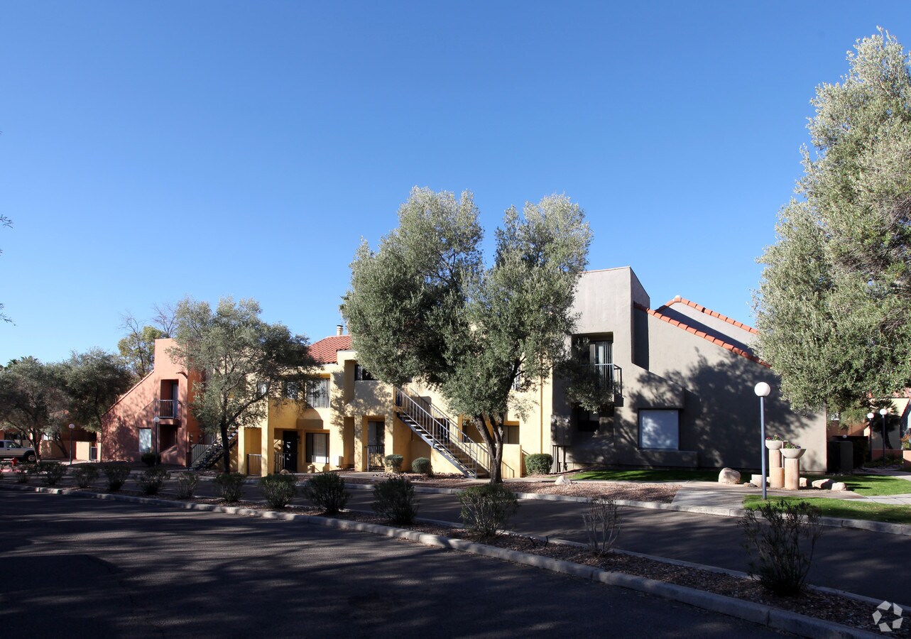 Rio Cancion Apartments - Rio Cancion