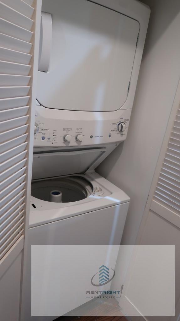 Photo - 1361 N Ashland Ave Unit 2F