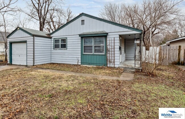 Building Photo - 2 bedroom 1 bath home