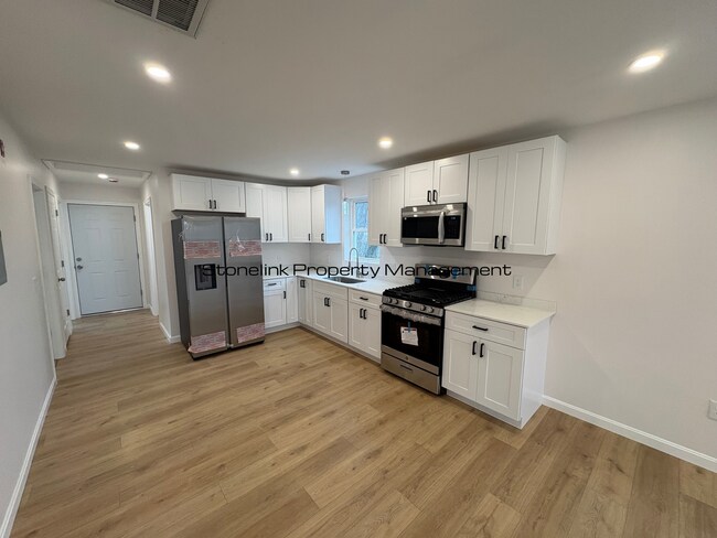 Photo - *1014 Douglas Avenue Unit 1