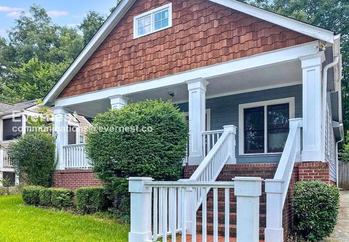 Photo - 915 Paoli Ave SE