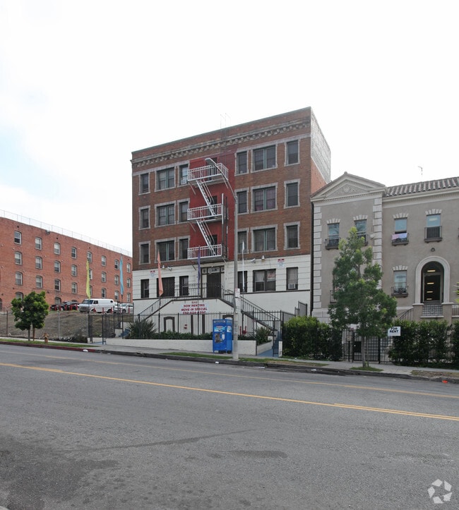 Photo - 500 S Westlake Ave Apartments
