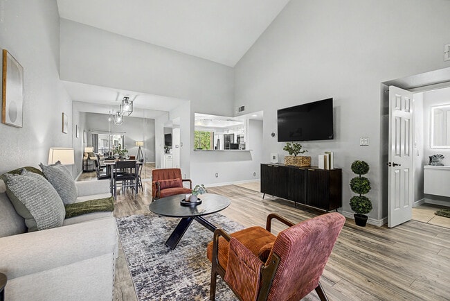 Photo - 9450 N 94th Pl