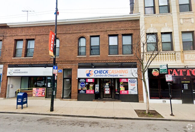 Building Photo - 7058 N Clark St Unit 204 Rental