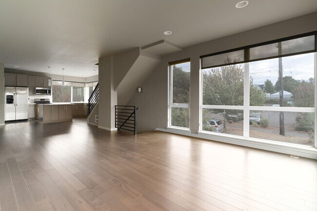 Photo - 1626 E Yesler Way Townhome