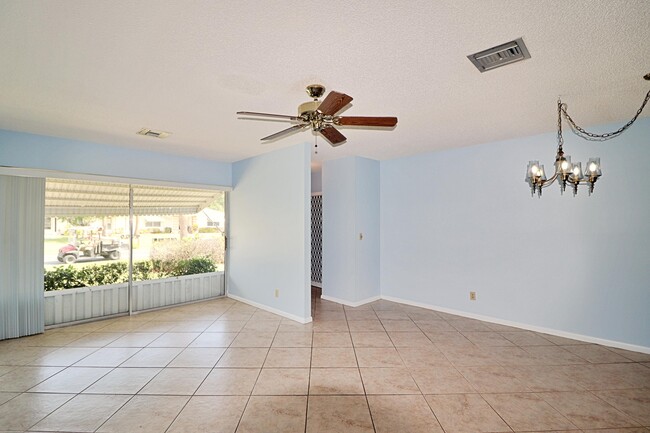 Photo - 831 Timberview Dr Unit C