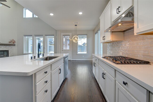 Photo - 28918 Woods Rose Ct