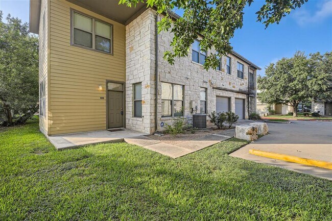 Building Photo - 1201 Grove Blvd Unit 1404 A Rental