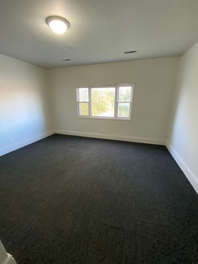 Photo - 1434 St Joseph Blvd Unit Floor 2