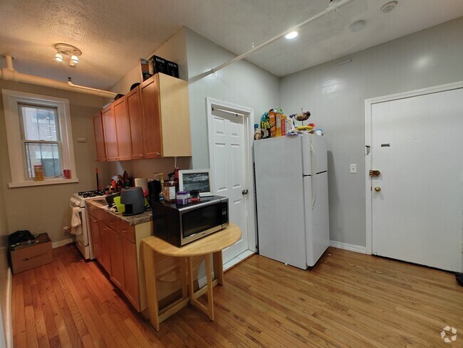 Building Photo - 466 Park Dr Unit B Rental