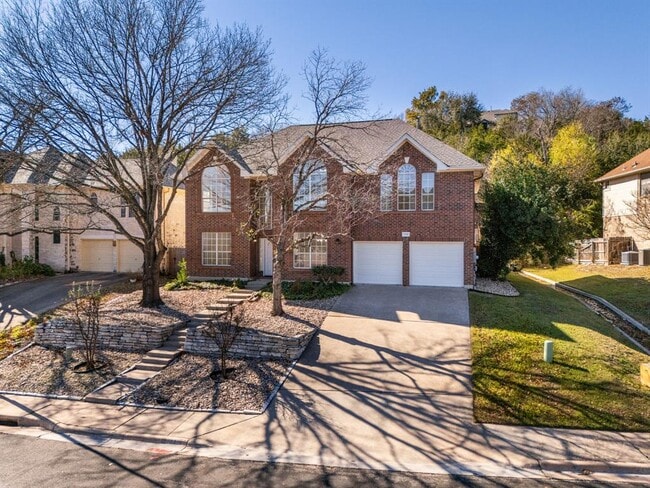 Building Photo - 7730 Lakewood Dr