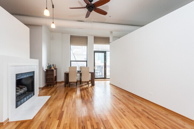 Photo - 910 S Michigan Ave Unit 618