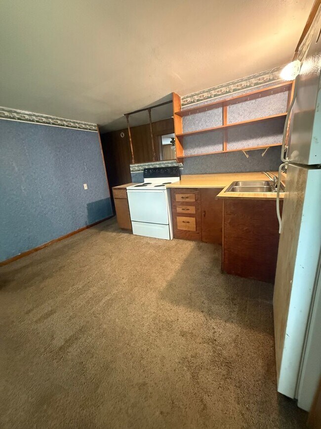 Photo - Charming 3 Bedroom Home in the Heart of Oilton