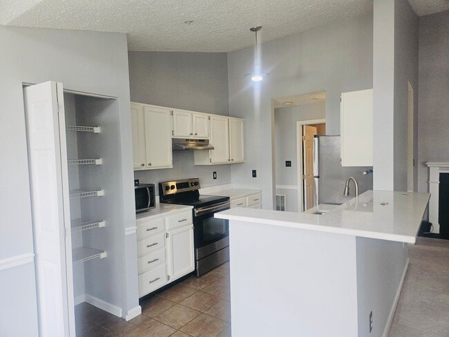 Photo - 5650 Wade Ct Unit Ballenger Creek - Wade Ct