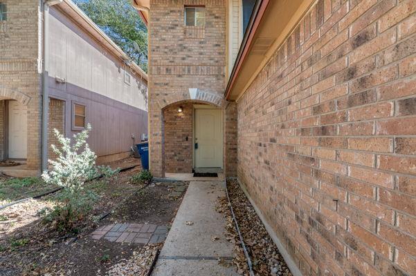 Photo - 9703 Sugar Hill Dr Townhome