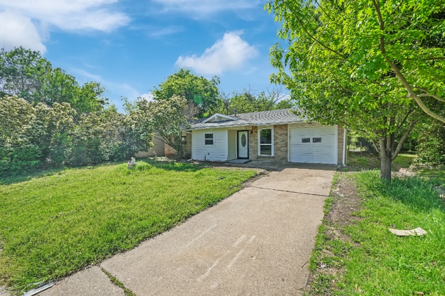 Photo - 4622 Bayview Dr