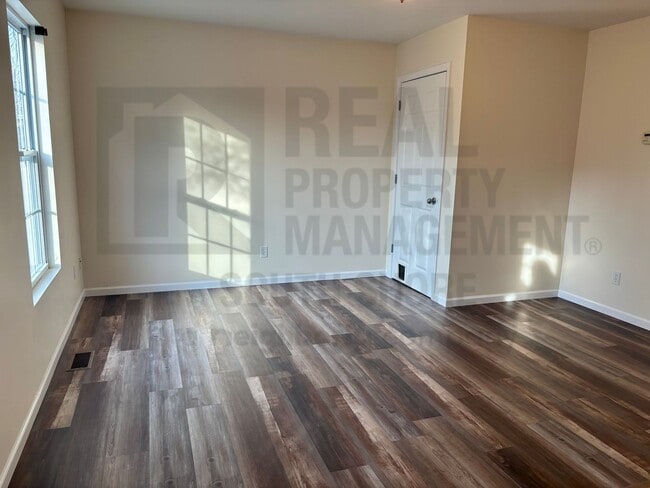 Photo - Sunlight, Space, and a Backyard Made for Gathering - 4 bed/2.5 bath