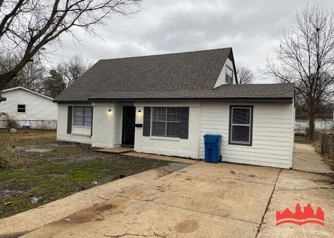 Photo - 1703 Scottwood St