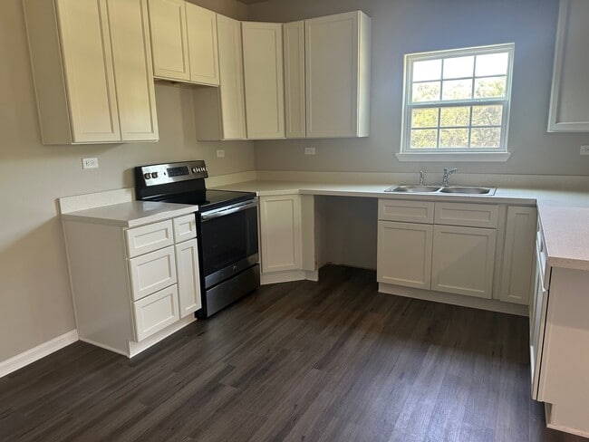 Photo - 3701 County Rd 611