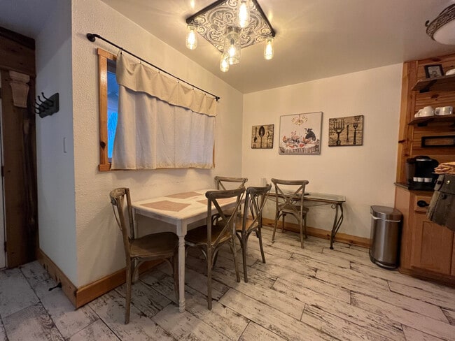 Photo - 12102 Carriage Ct SE Unit B