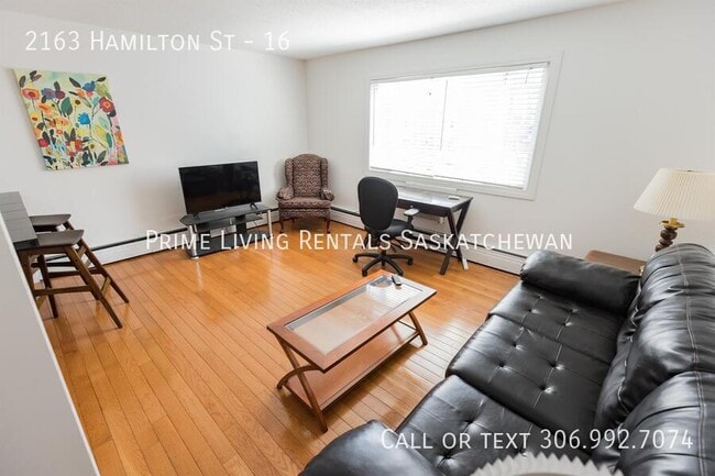 Photo - 2163 Hamilton St Unité 16