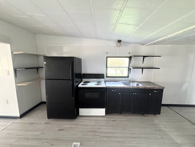 Photo - 120 Bright Rd