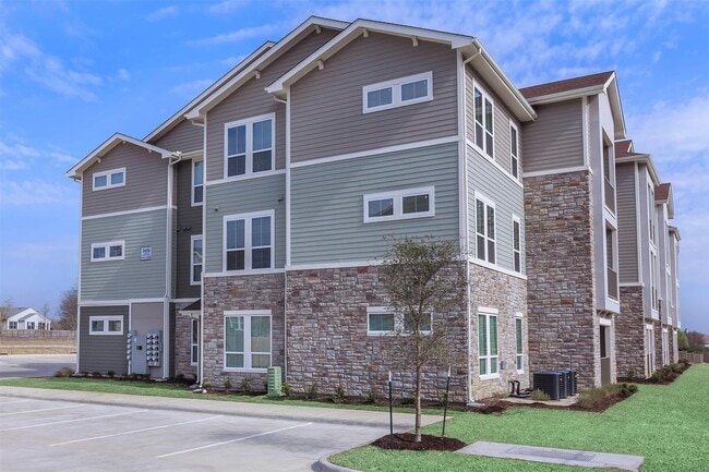 Photo - 5712 Azle Ave