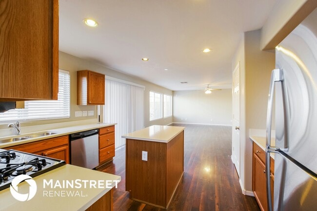 Photo - 10878 W Lone Cactus Dr