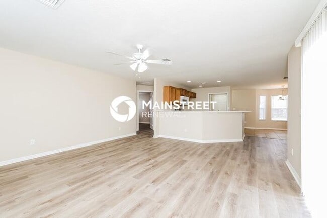 Photo - 3 Bedroom Pet-Friendly Home in Kissimmee, FL with Main Street Renewal