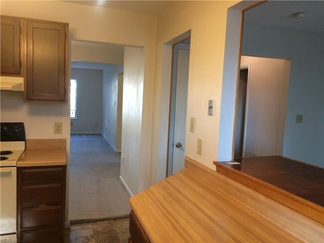 Photo - Chimney Hill