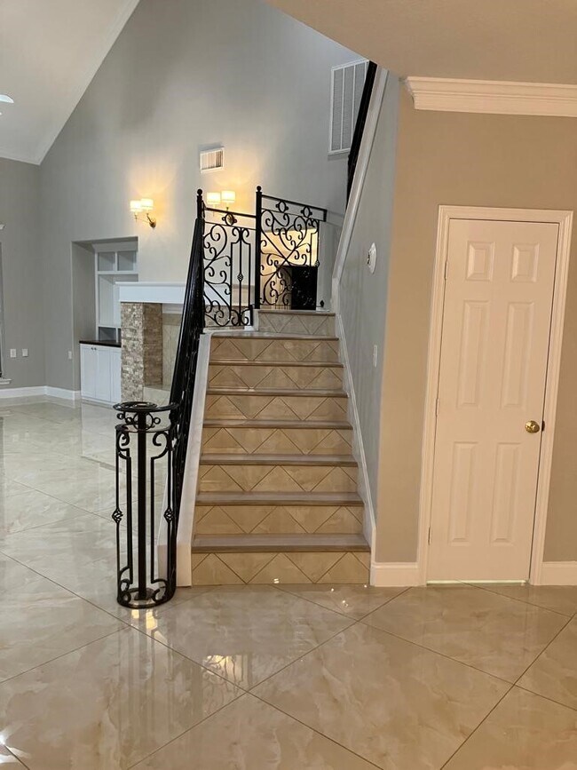 Photo - 6207 Harrison Ct