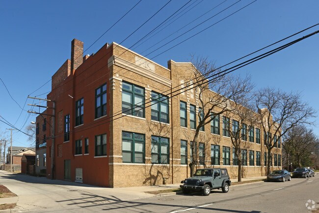 Kirby Center Lofts