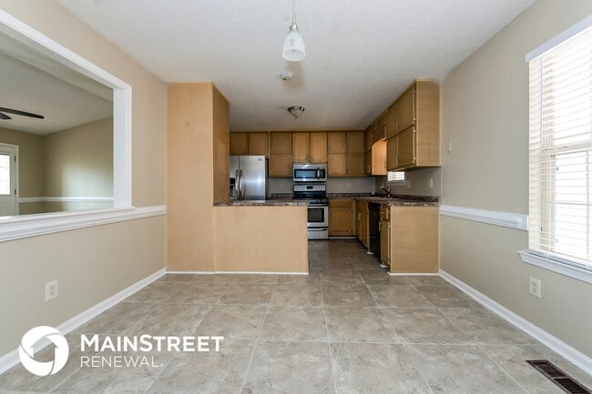 Photo - 205 Briarpatch Ct