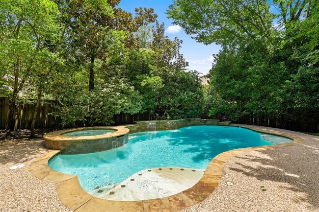 Photo - 22 S Bethany Bend Cir