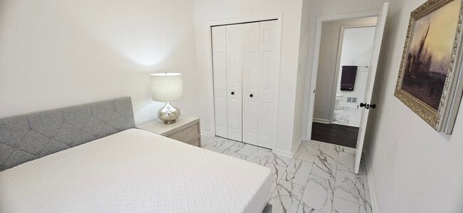 Photo - 8 Highlands Ct