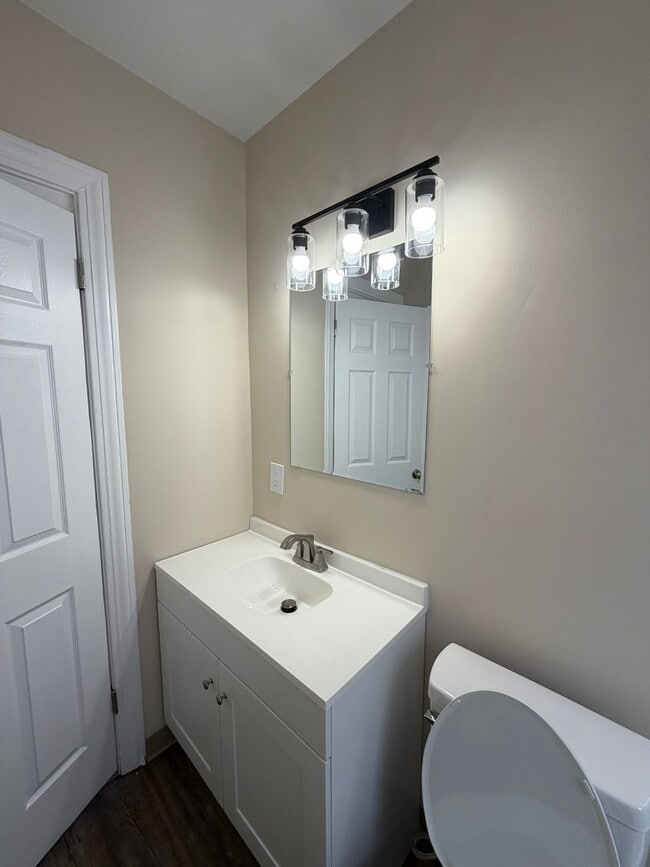 Photo - 14102 Glenside Rd Unit 14104