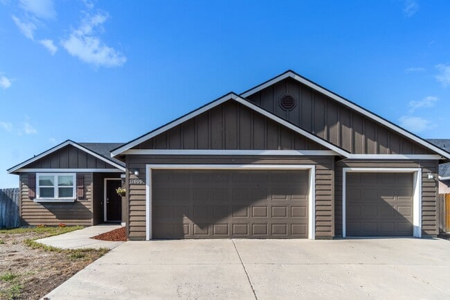 Building Photo - Single Family Home In Airway Heights!!