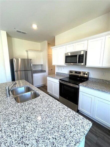 Photo - 24 Rowlett Pl