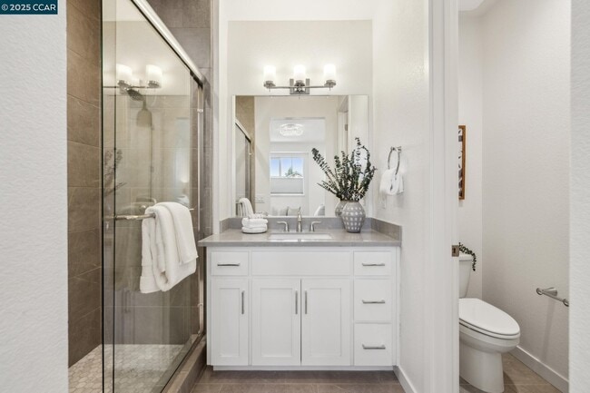 Photo - 48 Riverbend Ln