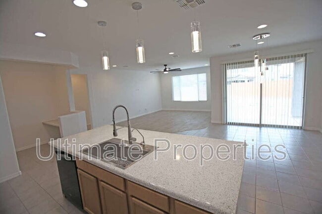 Photo - 25976 W Louise Dr