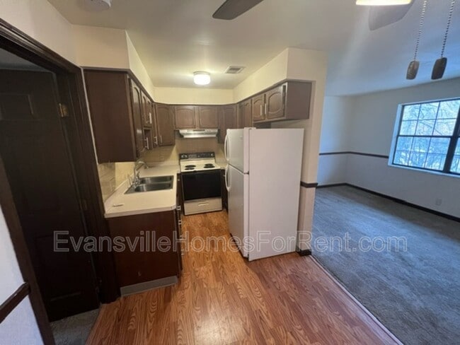 Photo - 1616 Speaker Rd