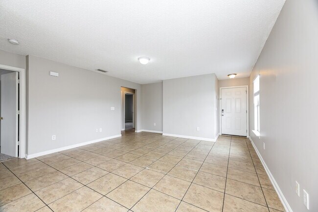 Photo - 7909 Cherry Blossom Dr S