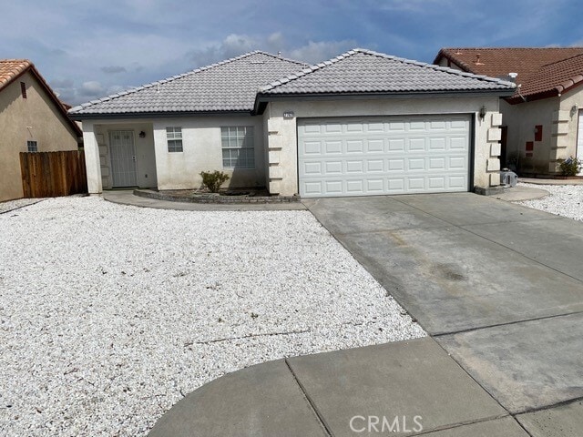 Building Photo - 27628 Powell Dr