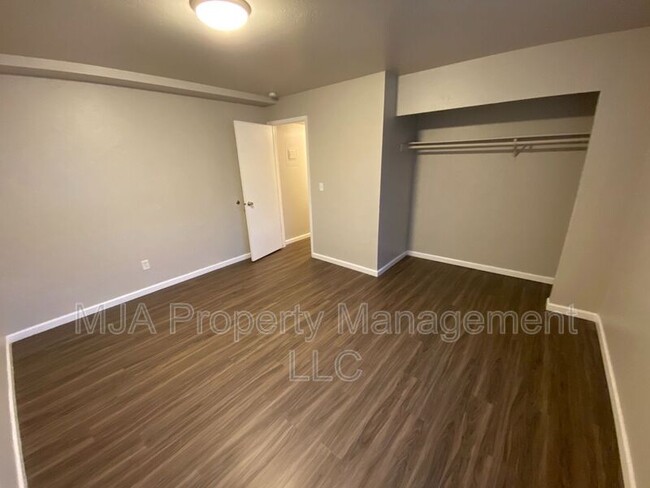 Photo - 2523 S Lakecrest Dr Condo Unit 01